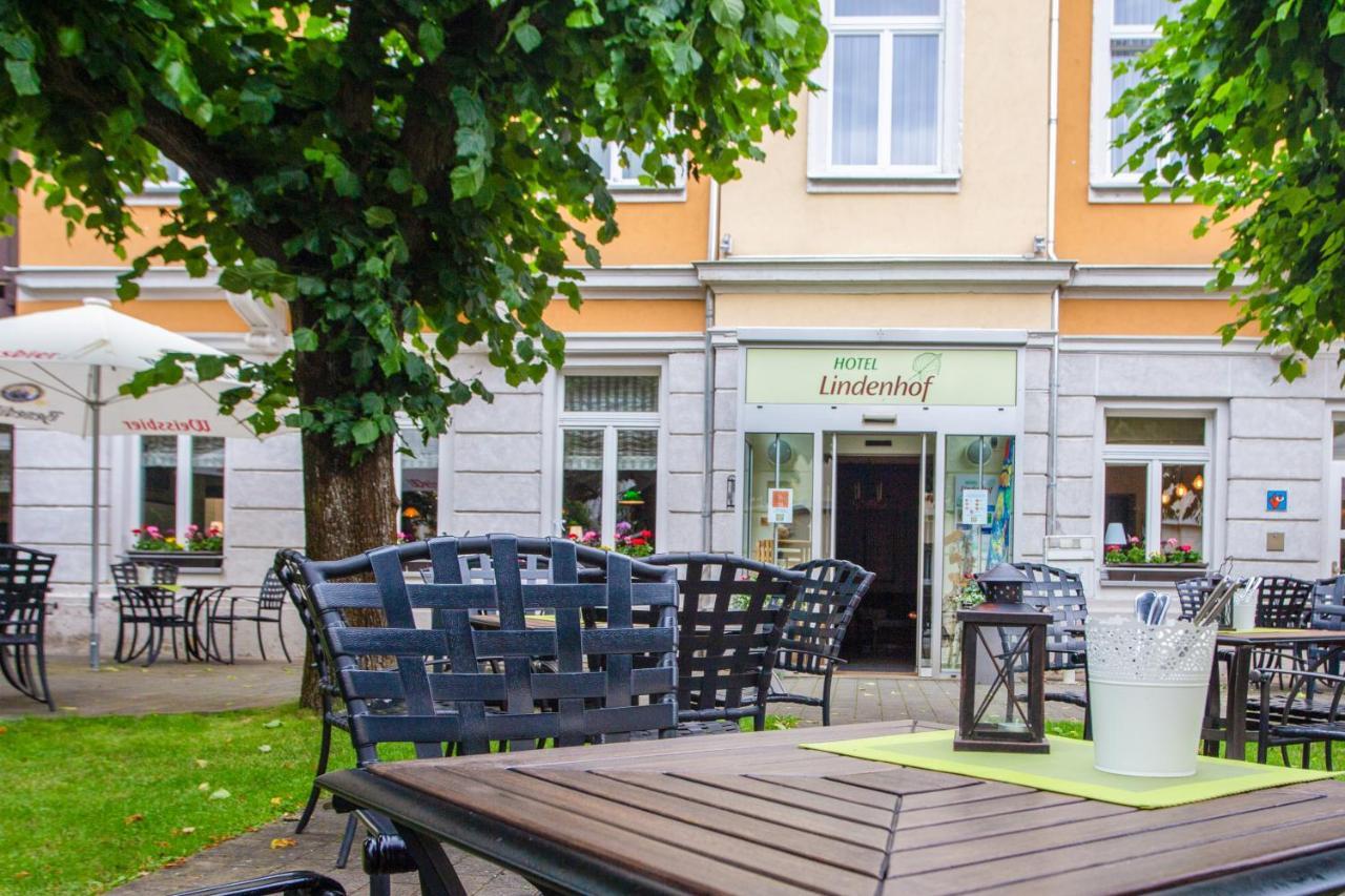 Lindenhof Apartment *